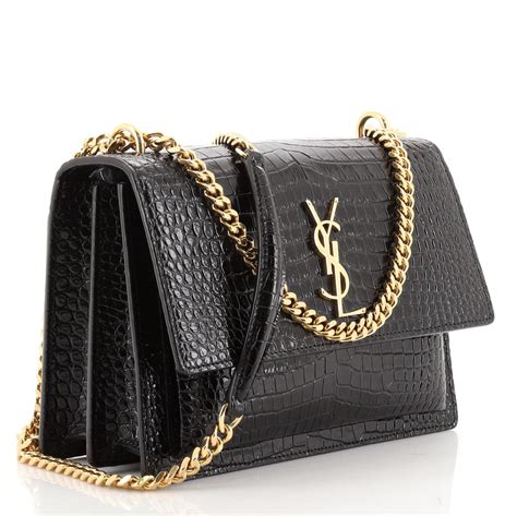 Bag Review: YSL Saint Laurent Sunset Medium Bag.